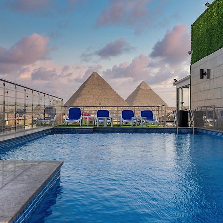 Al Kawm al Akhdar Gold'S Pyramids Hotel מראה חיצוני תמונה